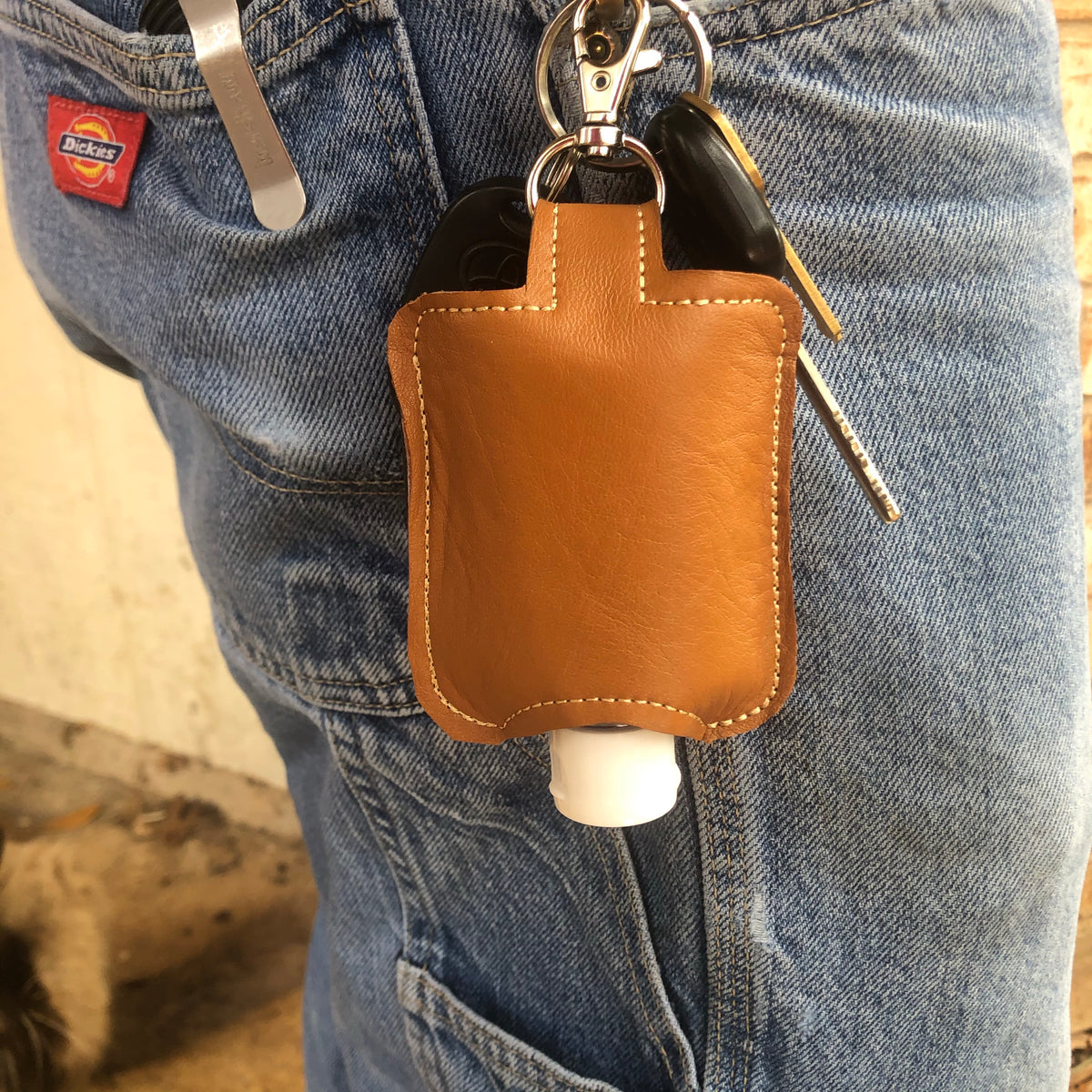  Leather Hand Sanitizer Holder Keychain with 2oz Squeeze  Bottles (litchi green) : Health & Household